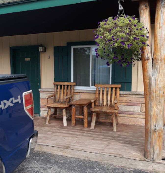Baldwin Creek Lodge (Baldwin Creek Motel) - From Web Listing (newer photo)